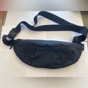 Athleta waist bag